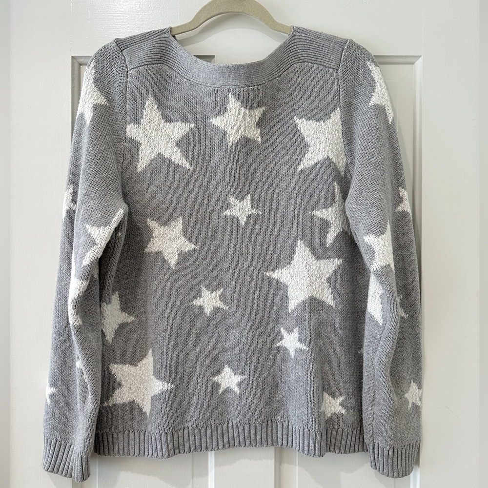 Marled grey white stars crewneck knit sweater